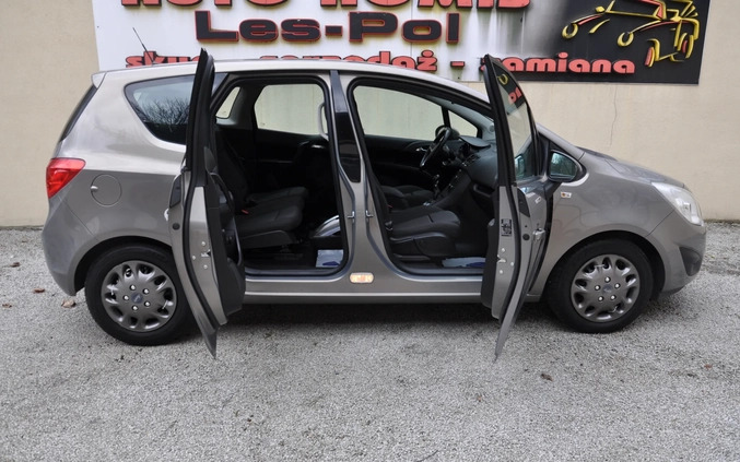 Opel Meriva cena 21900 przebieg: 151000, rok produkcji 2010 z Wałbrzych małe 67